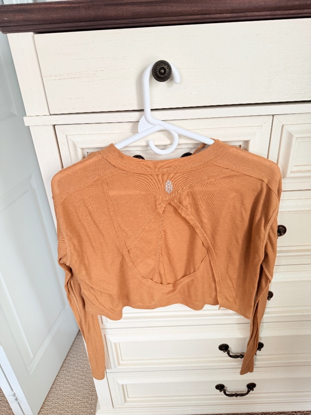 FP Movement Infinitee Long Sleeve Open Back Tee Mustard color size:XS